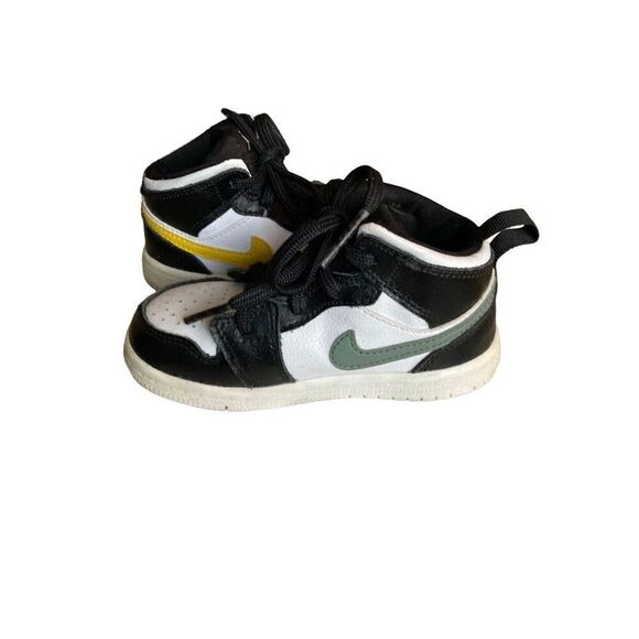 Nike Air Jordan 1 Mid Toddler 8C Sneakers - Picture 6 of 11